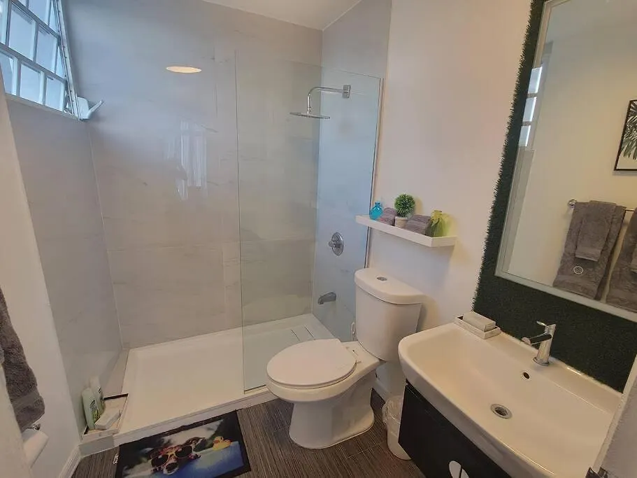 Oceana Trendy Ocean View Condo Hotel In Condado San Juan